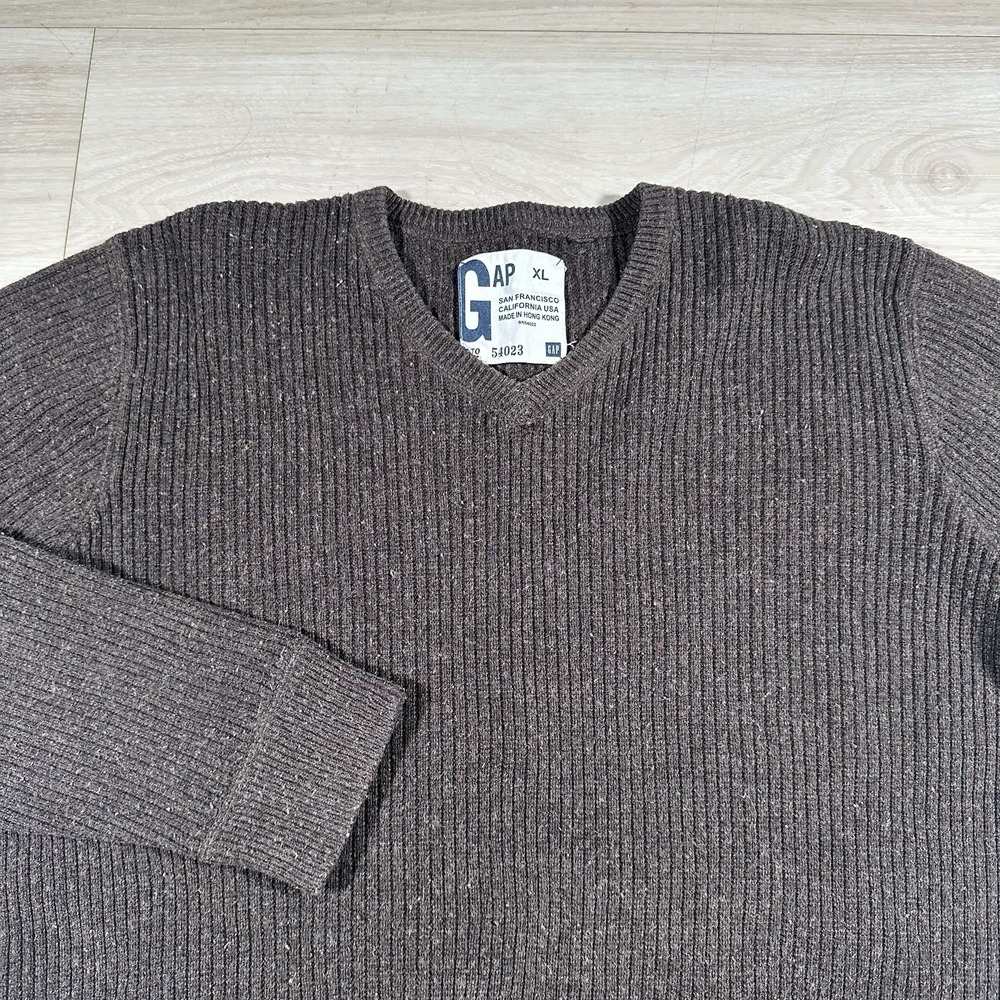 Vintage Gap Mens XL Wool Brown V-Neck Pullover Sweater Ribbed Knit Chunky 90s